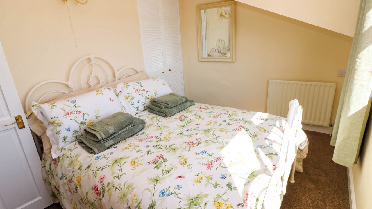 Photo of Bedroom in Headlam