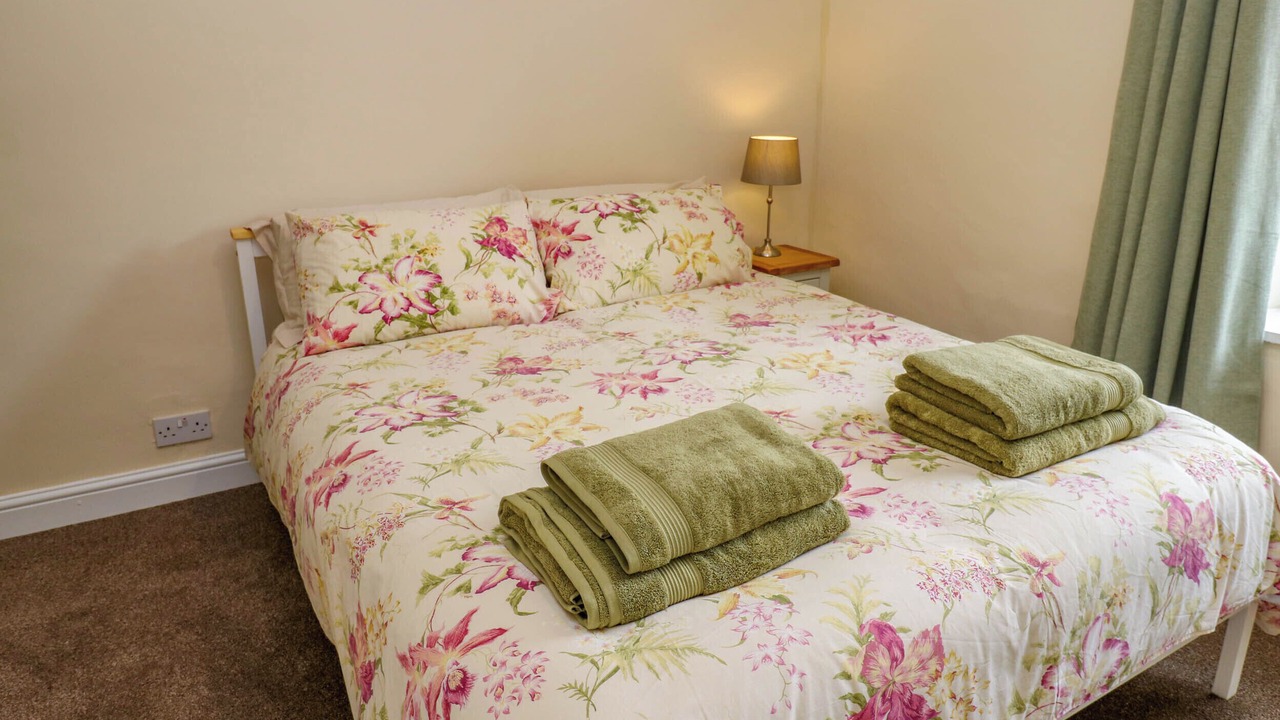 Photo of Bedroom in Headlam