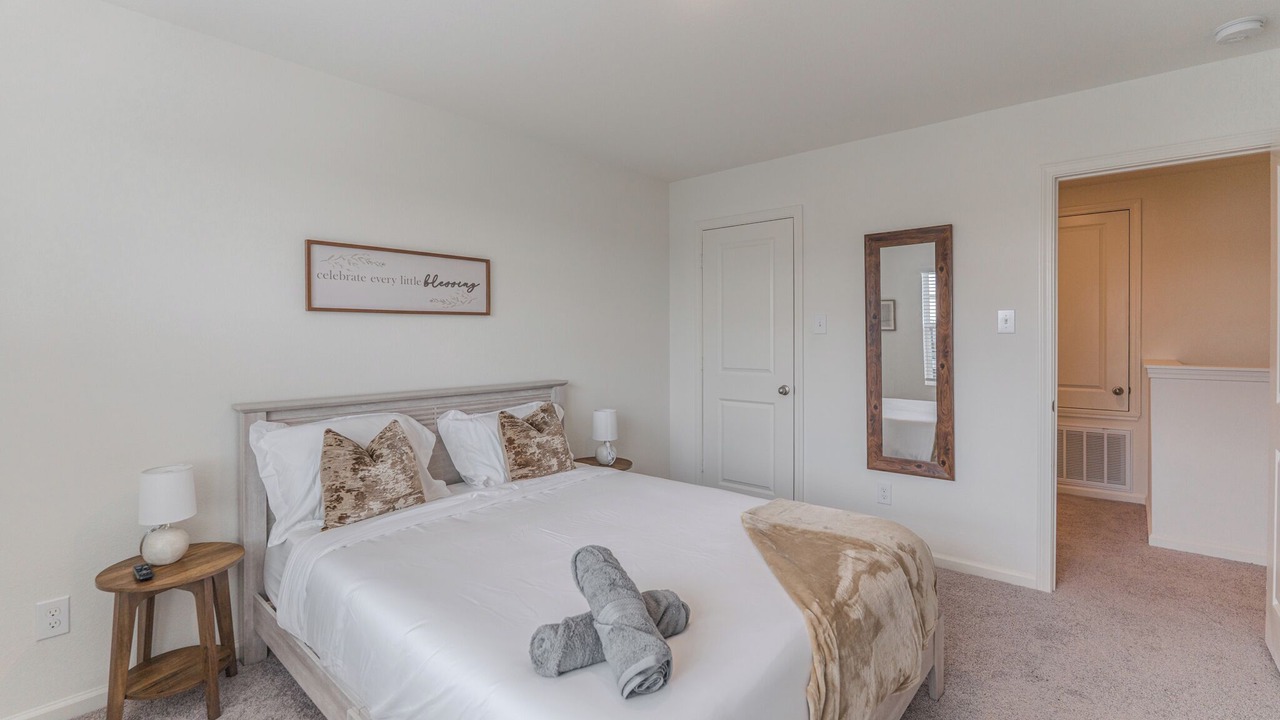 Photo of Bedroom in Northside