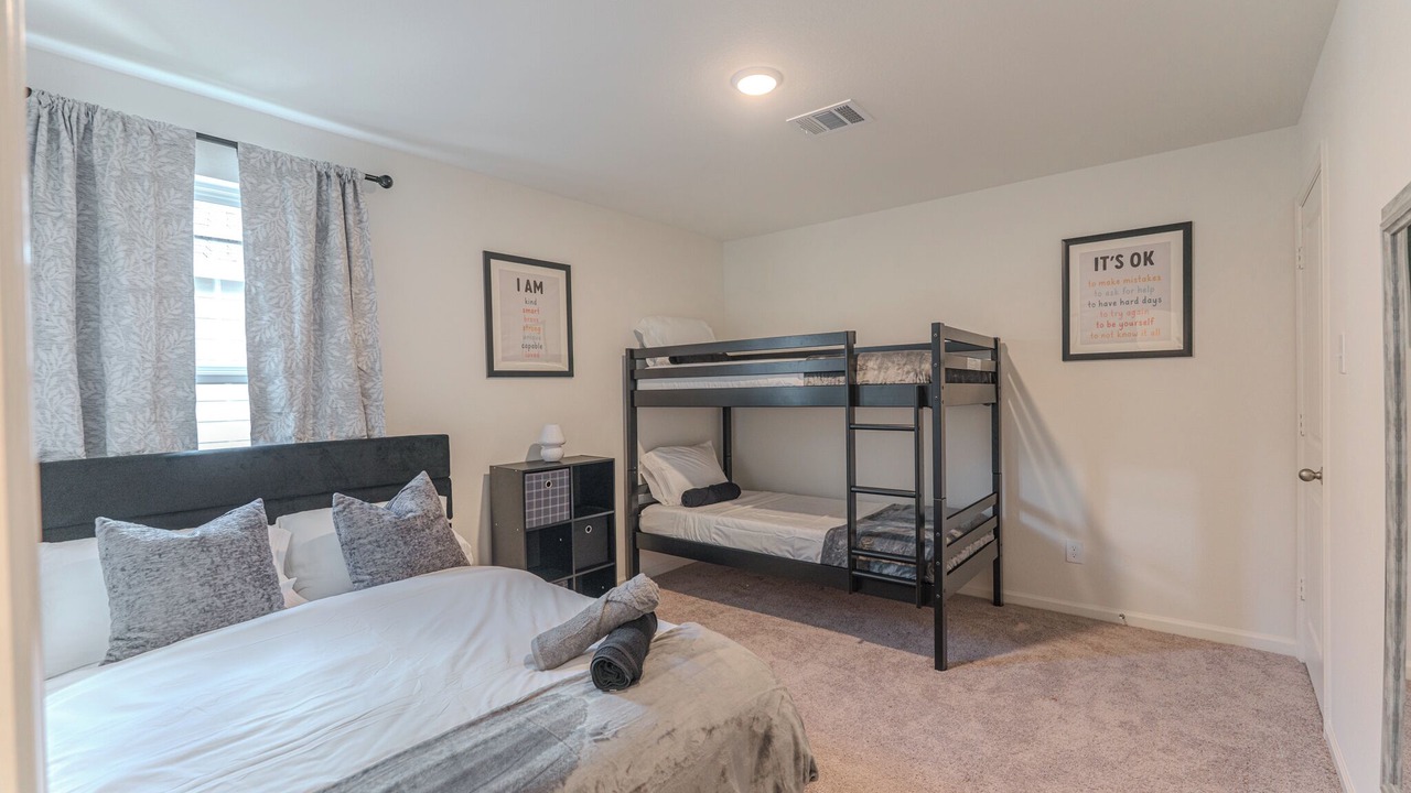 Photo of Bedroom in Northside