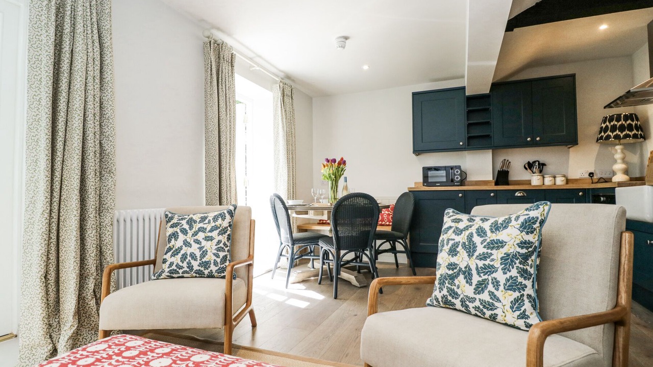 Photo of Others in Elcot