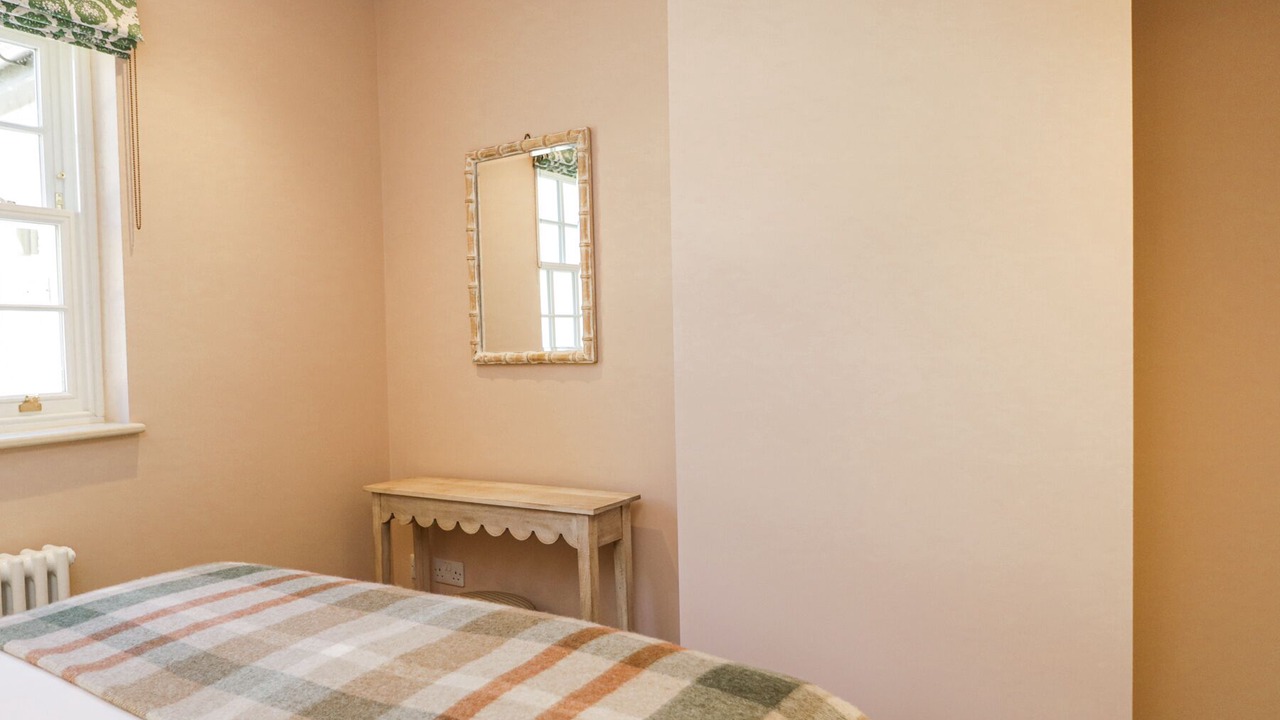 Photo of Bedroom in Elcot