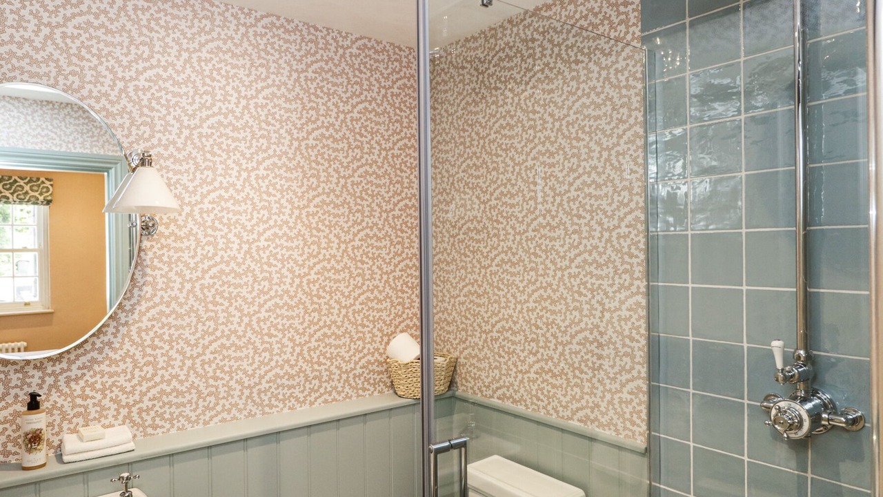 Photo of Bathroom in Elcot