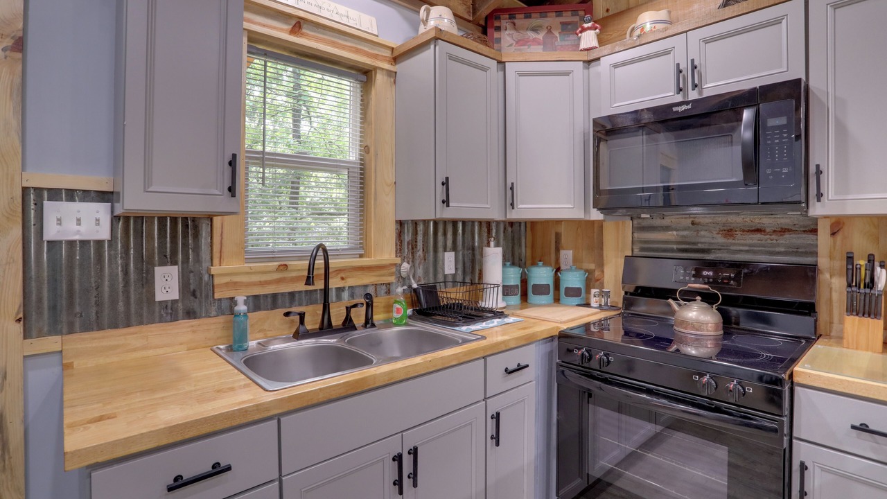 Photo of Kitchen in Greers Ferry