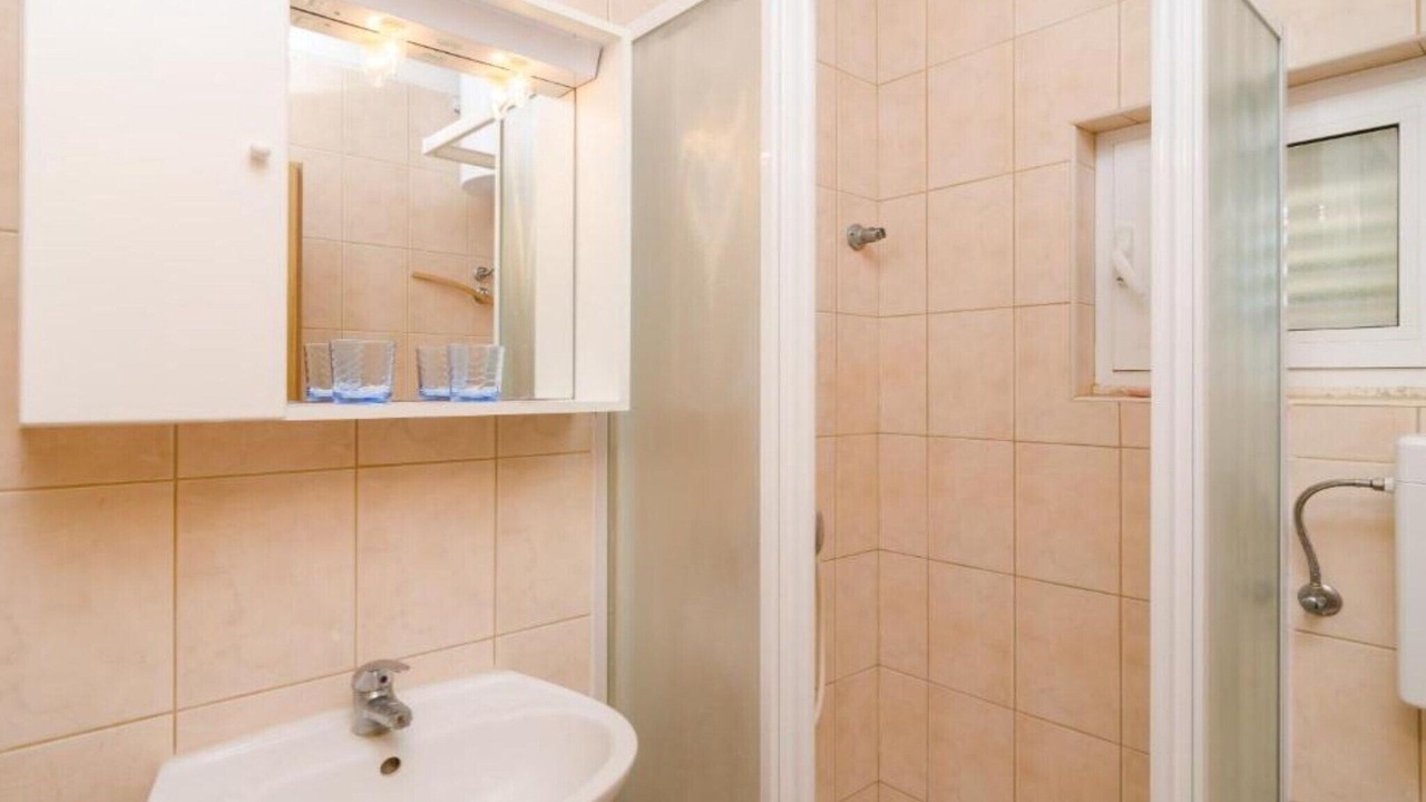 Photo of Bathroom in Sobra