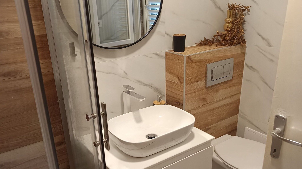 Photo of Bathroom in Montovjerna