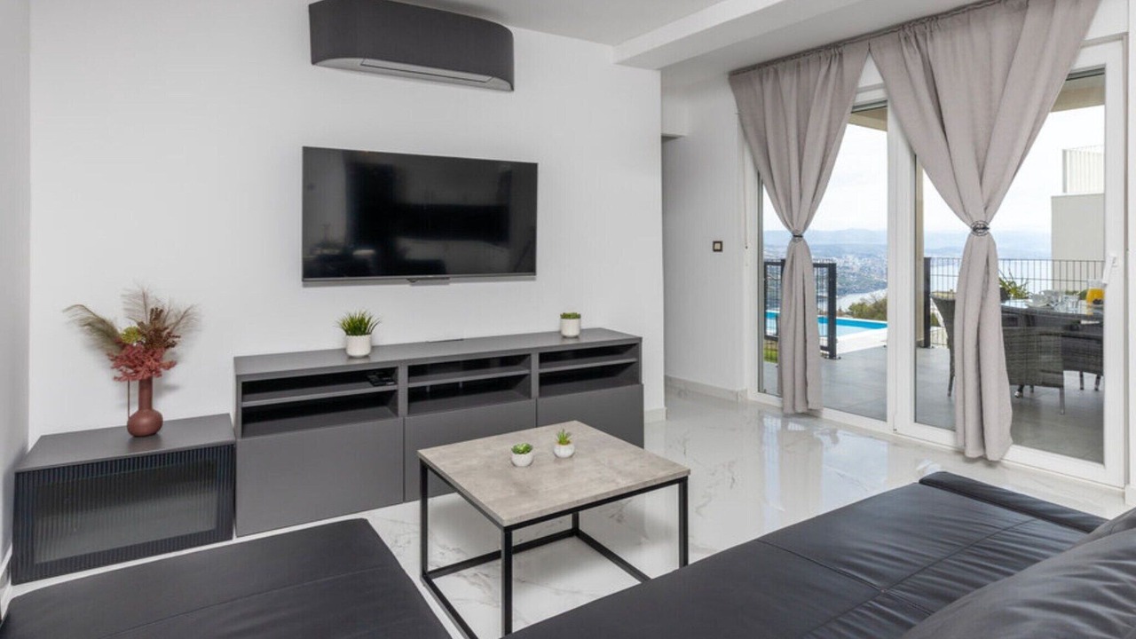 Photo of Livingroom in Bregi