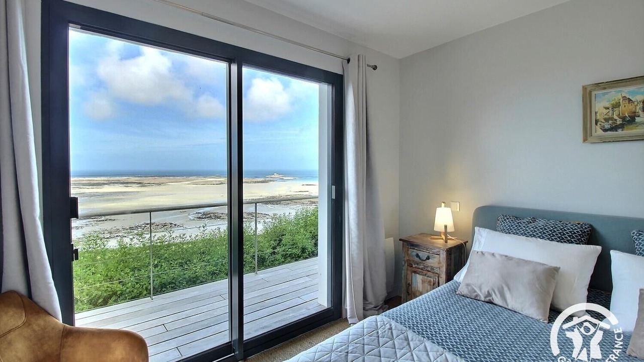 Photo of Bedroom in Trelevern