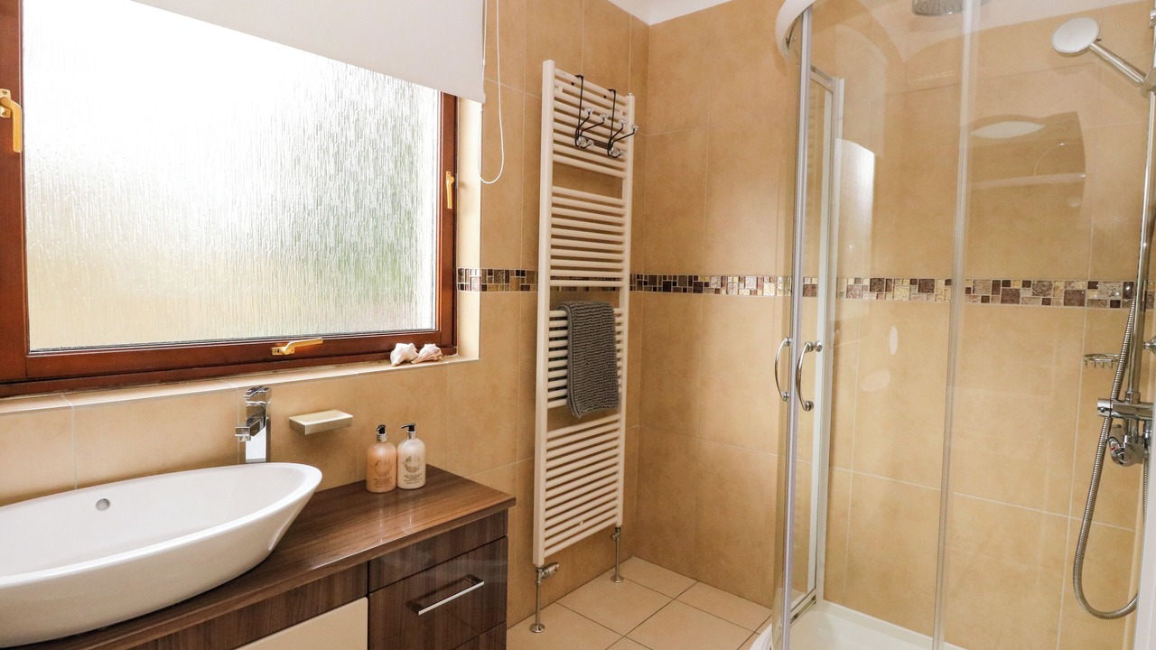 Photo of Bathroom in Lanark