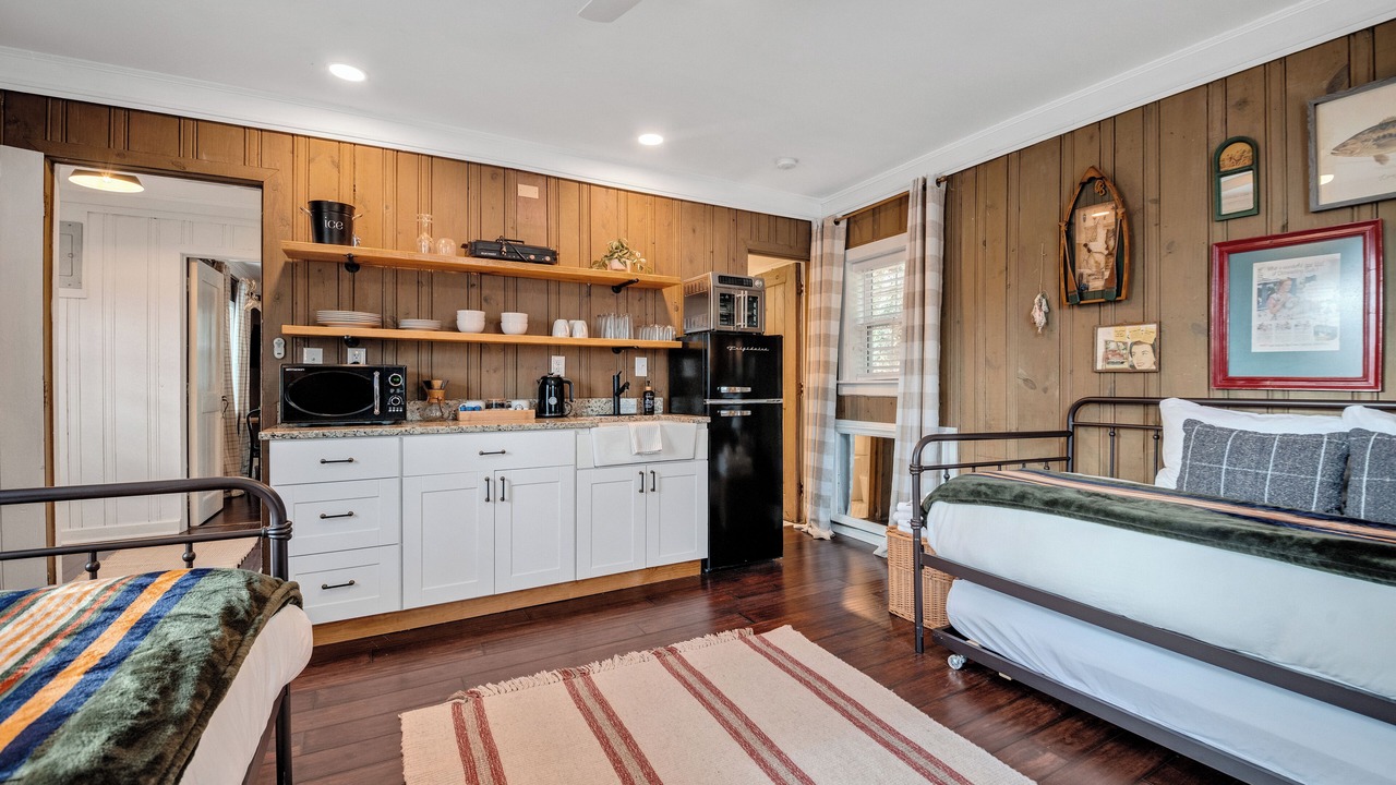 Photo of Bedroom in Lookout Mountain