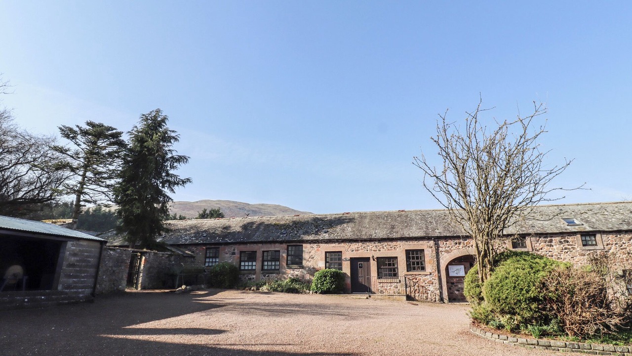 Photo of Outdoor in Akeld