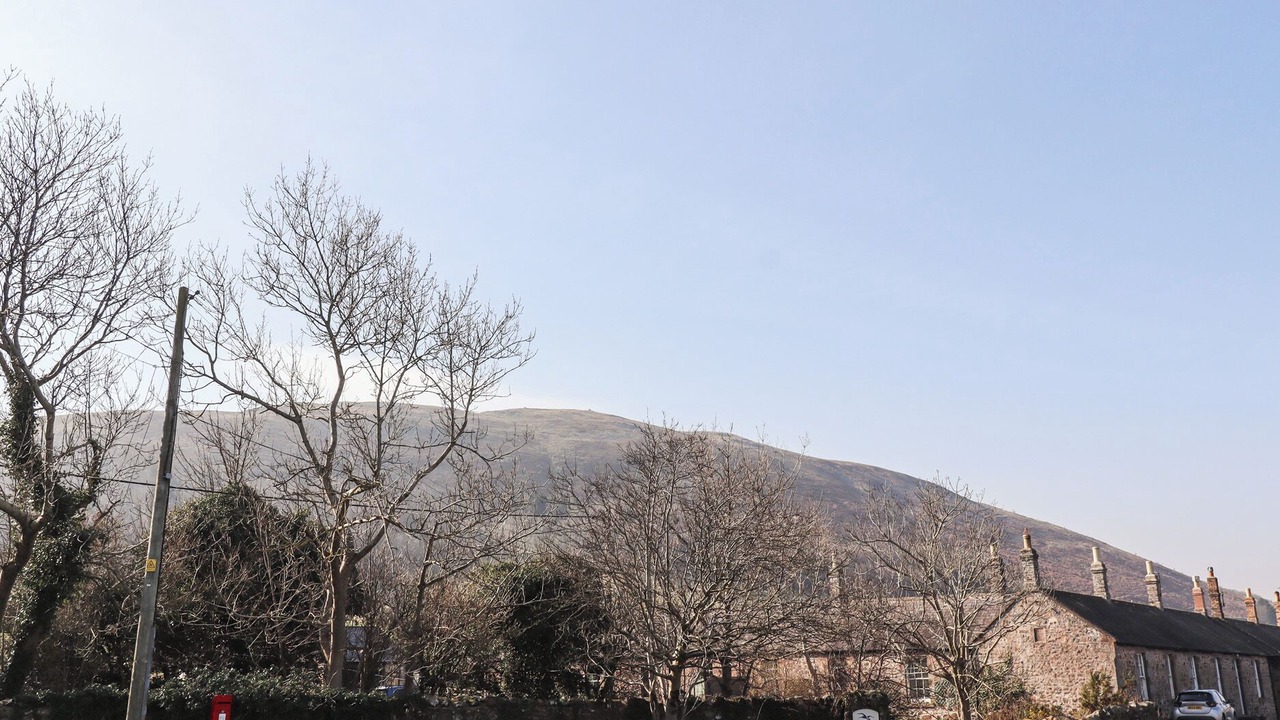 Photo of Others in Akeld