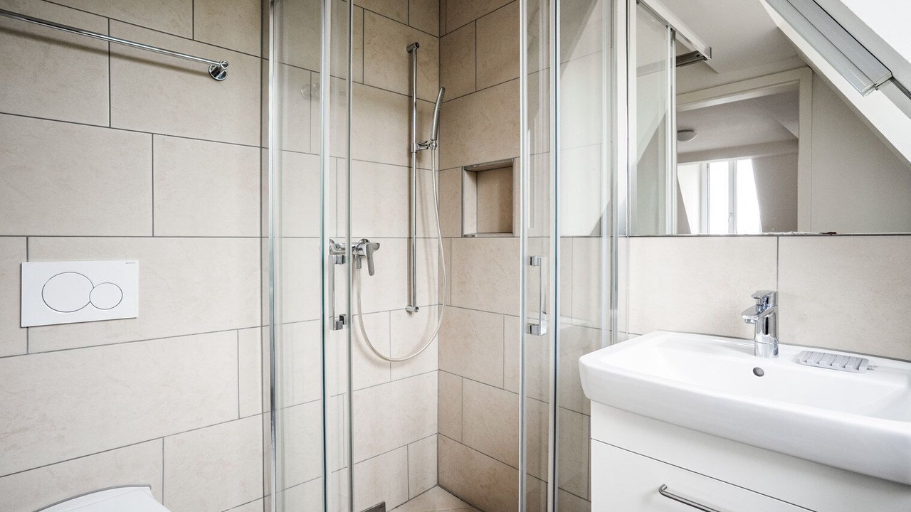 Photo of Bathroom in Hoengg