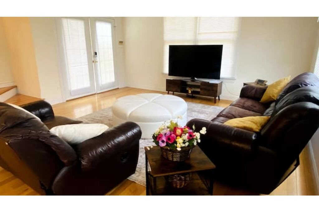 Photo of Livingroom in McCain