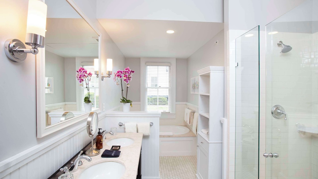 Photo of Bathroom in Sausalito