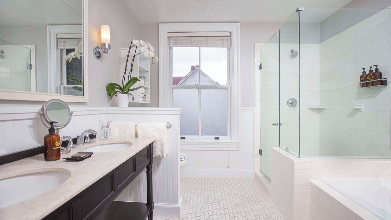 Photo of Bathroom in Sausalito