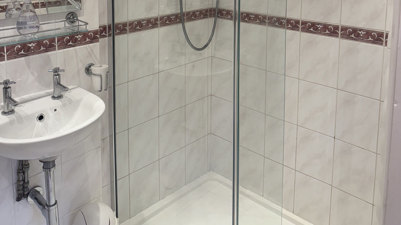 Photo of Bathroom in Marksbury