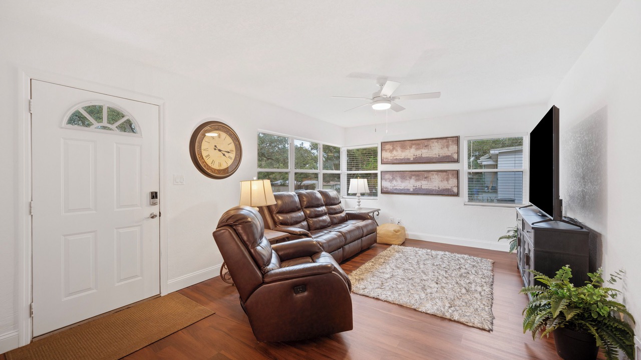 Photo of Livingroom in Lakeland