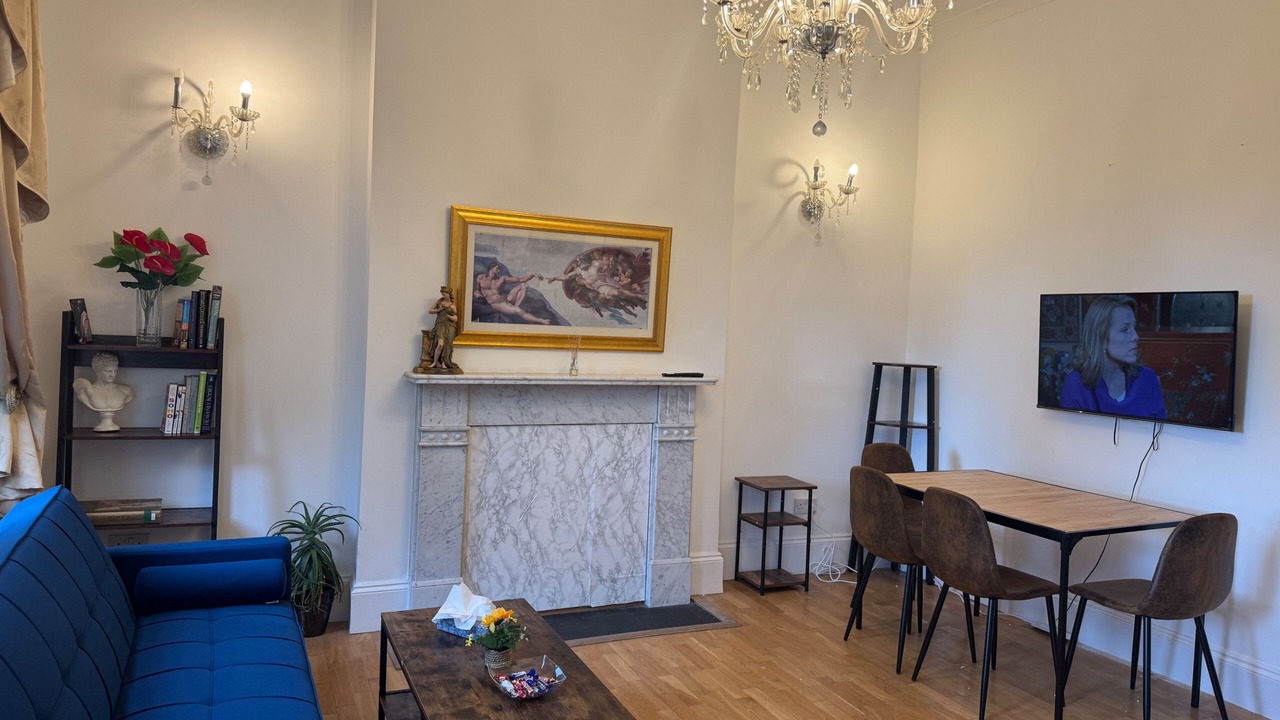 Photo of Others in Charlton