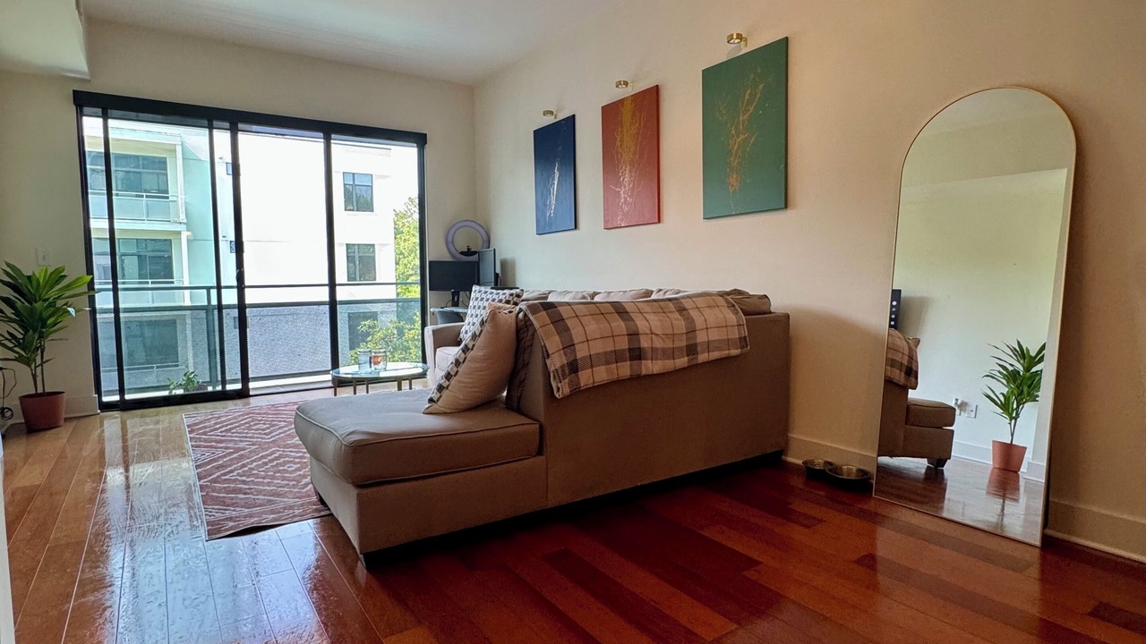 Photo of Others in Lindbergh