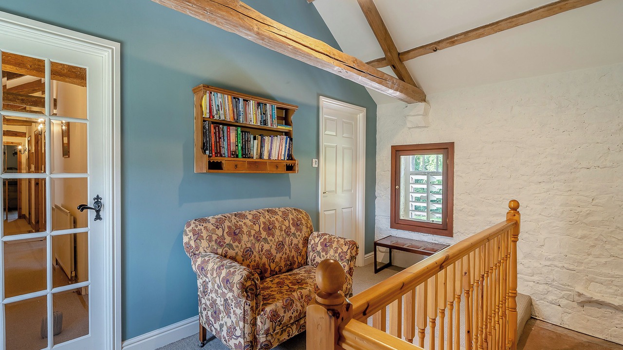 Photo of Others in Wing