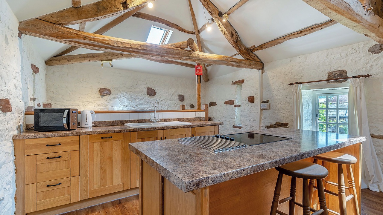 Photo of Others in Wing