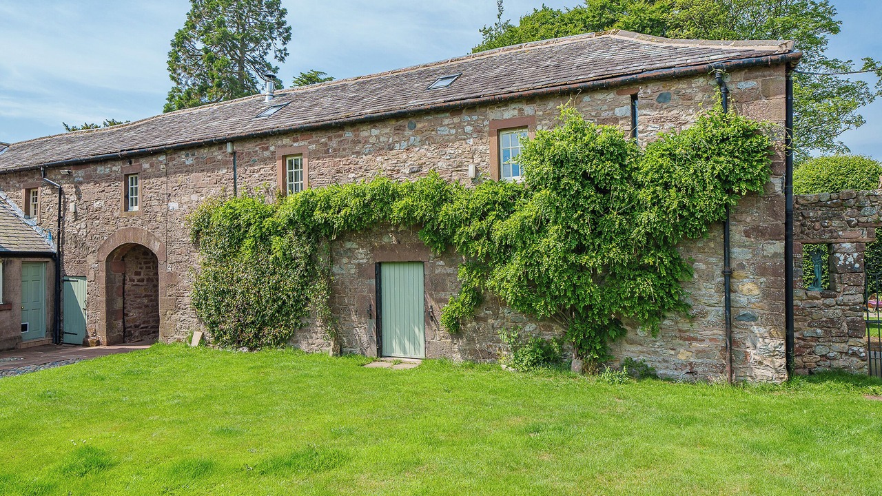 Photo of Others in Wing