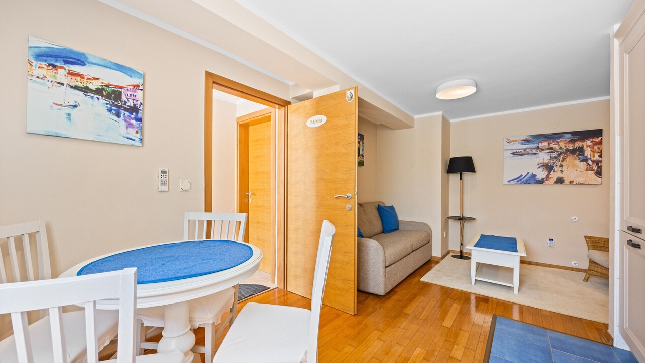 Photo of Livingroom in Musalez