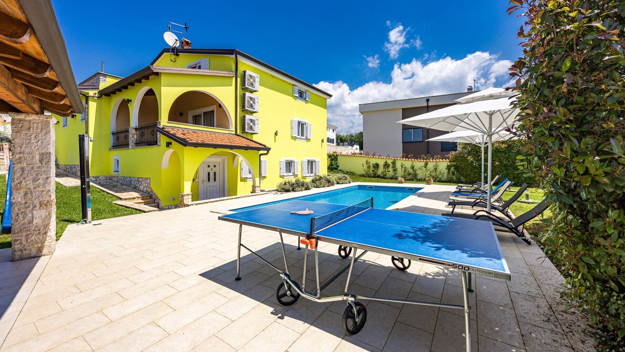Photo of Patio Balcony in Musalez