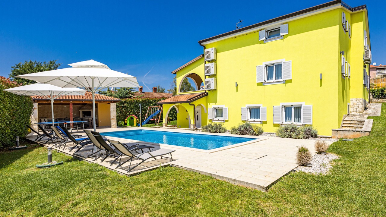Photo of Outdoor in Musalez