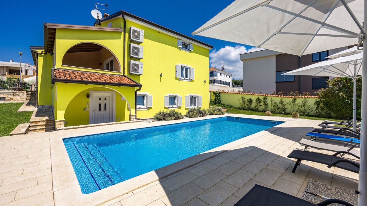Photo of Outdoor in Musalez