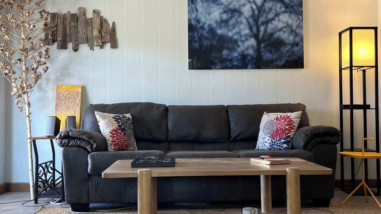 Photo of Livingroom in Brewster County