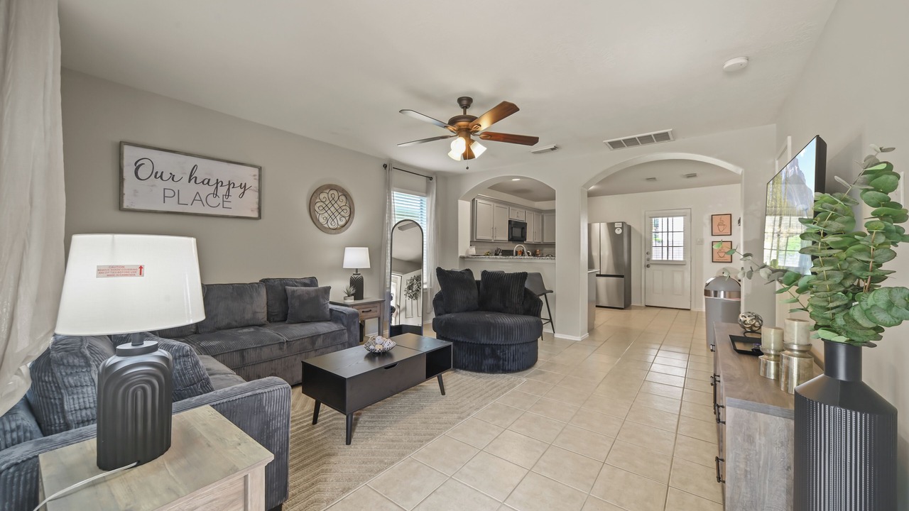 Photo of Livingroom in Humble