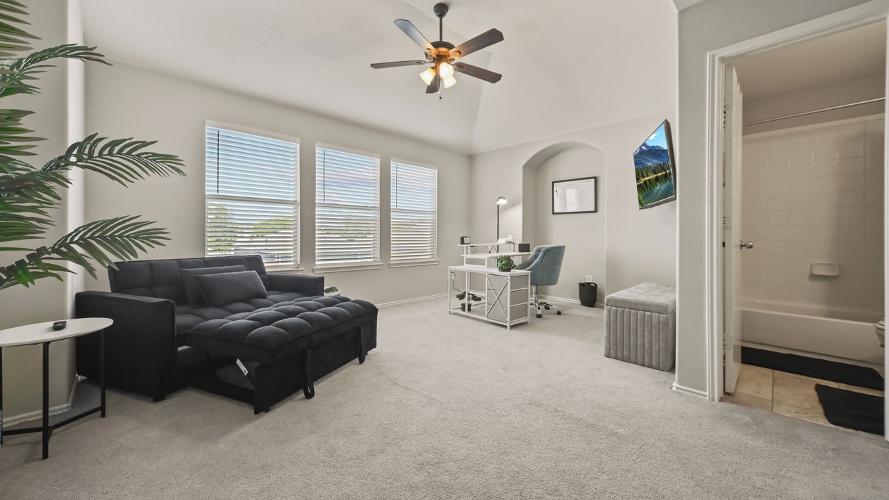 Photo of Livingroom in Humble