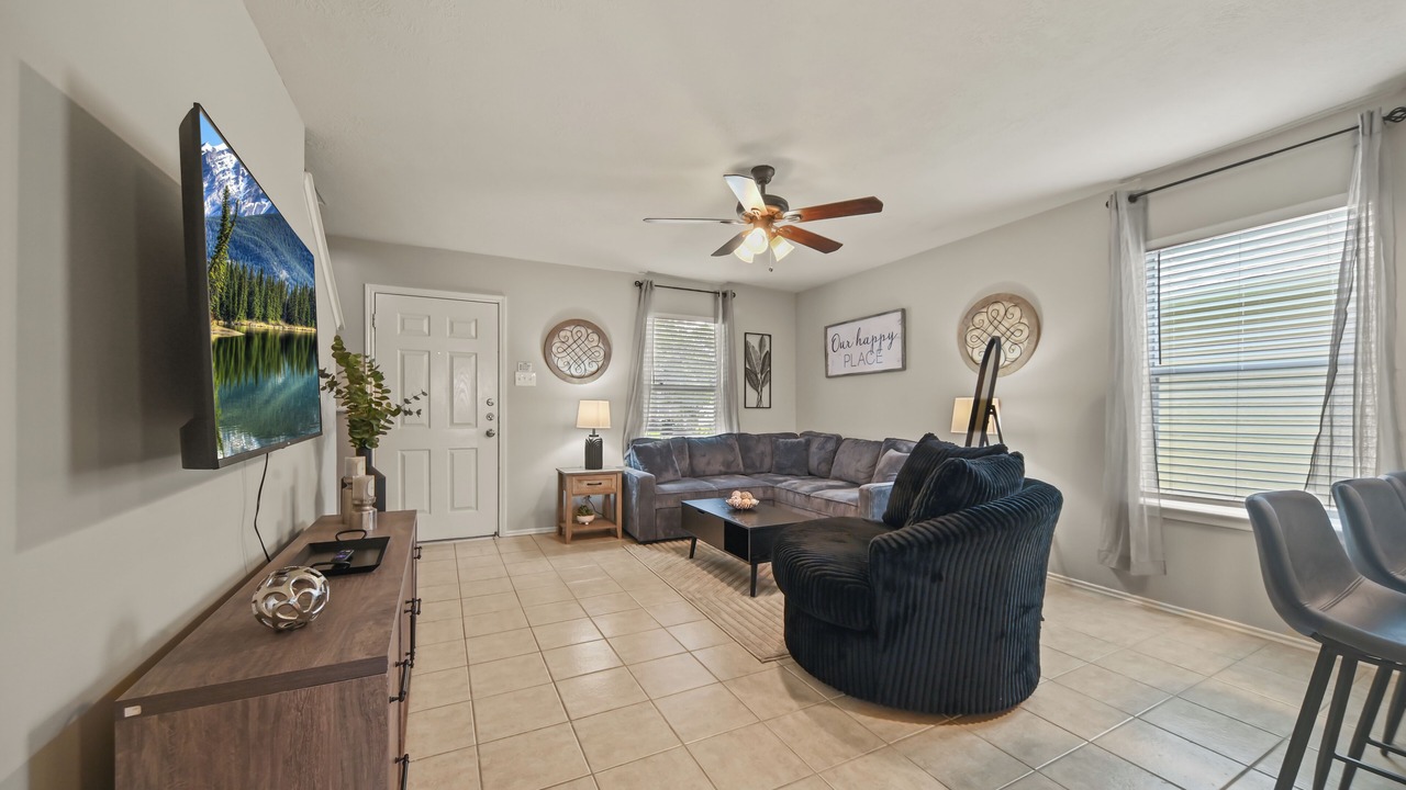Photo of Livingroom in Humble