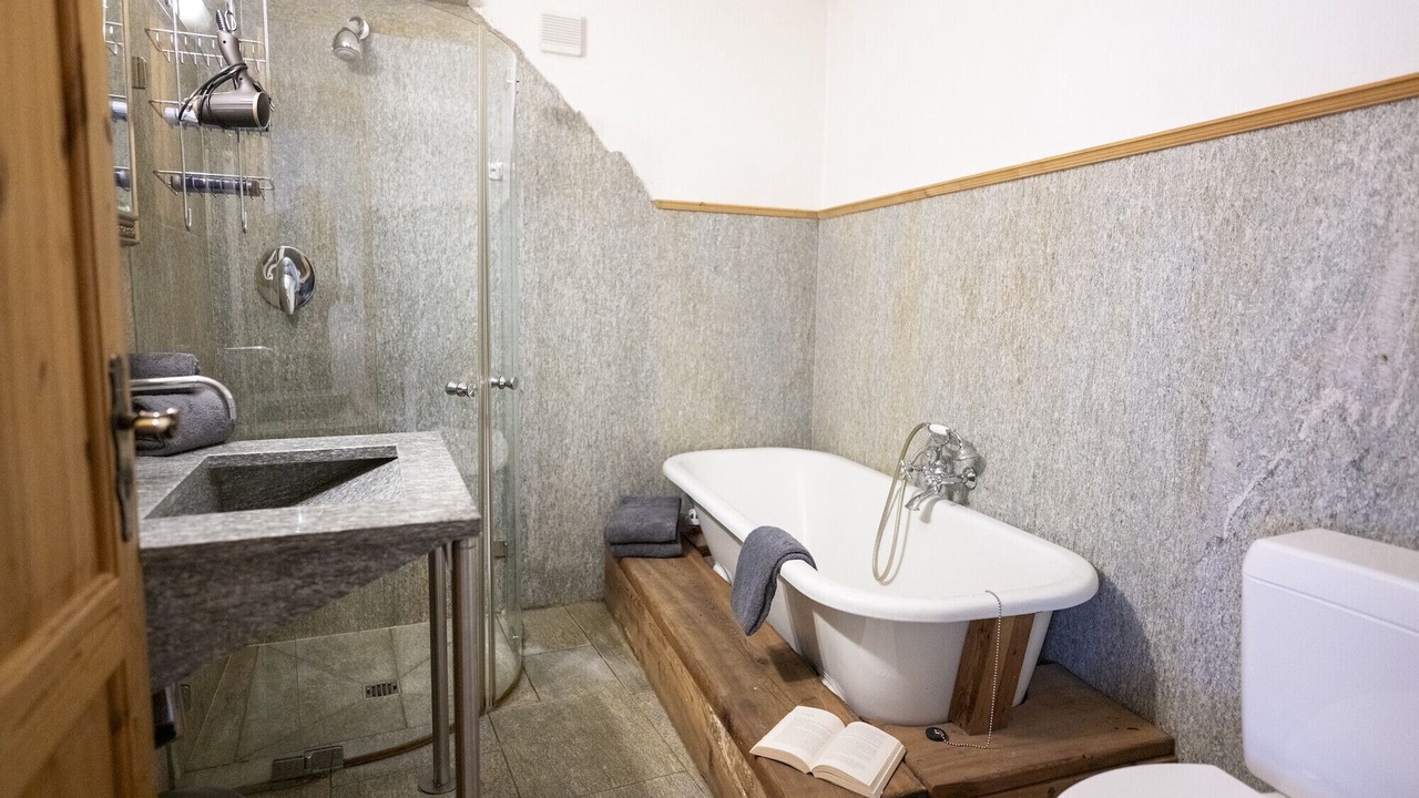 Photo of Bathroom in Sent