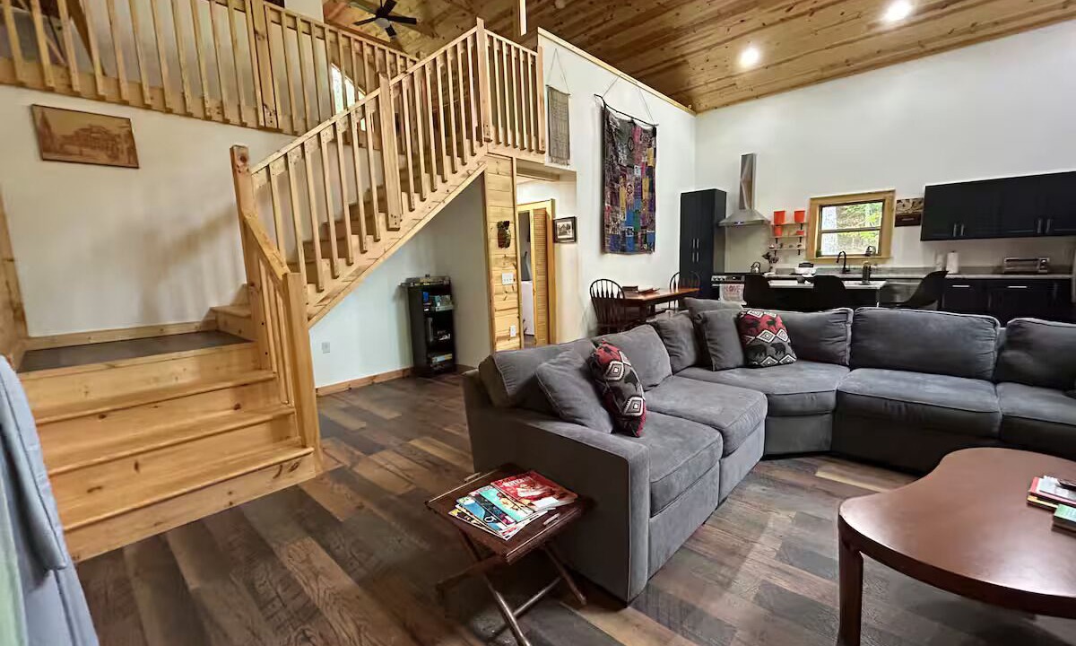 Photo of Livingroom in Murphy