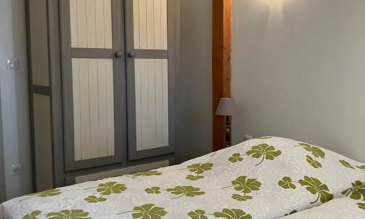 Photo of Bedroom in Tour-de-Faure