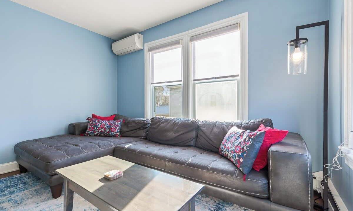 Photo of Livingroom in Federal Hill