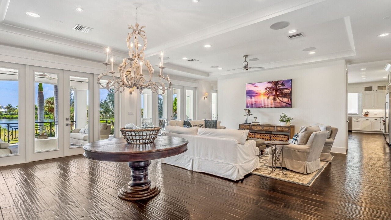 Photo of Livingroom in Boca Grande