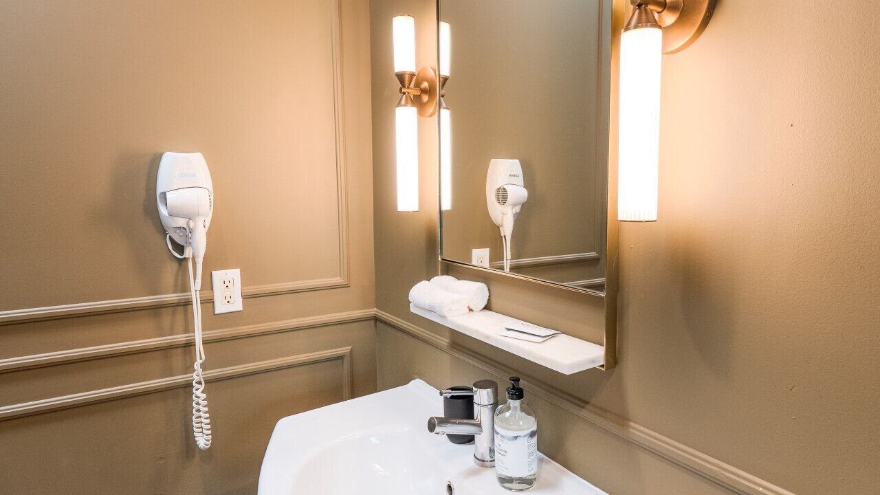 Photo of Bathroom in Latin Quarter