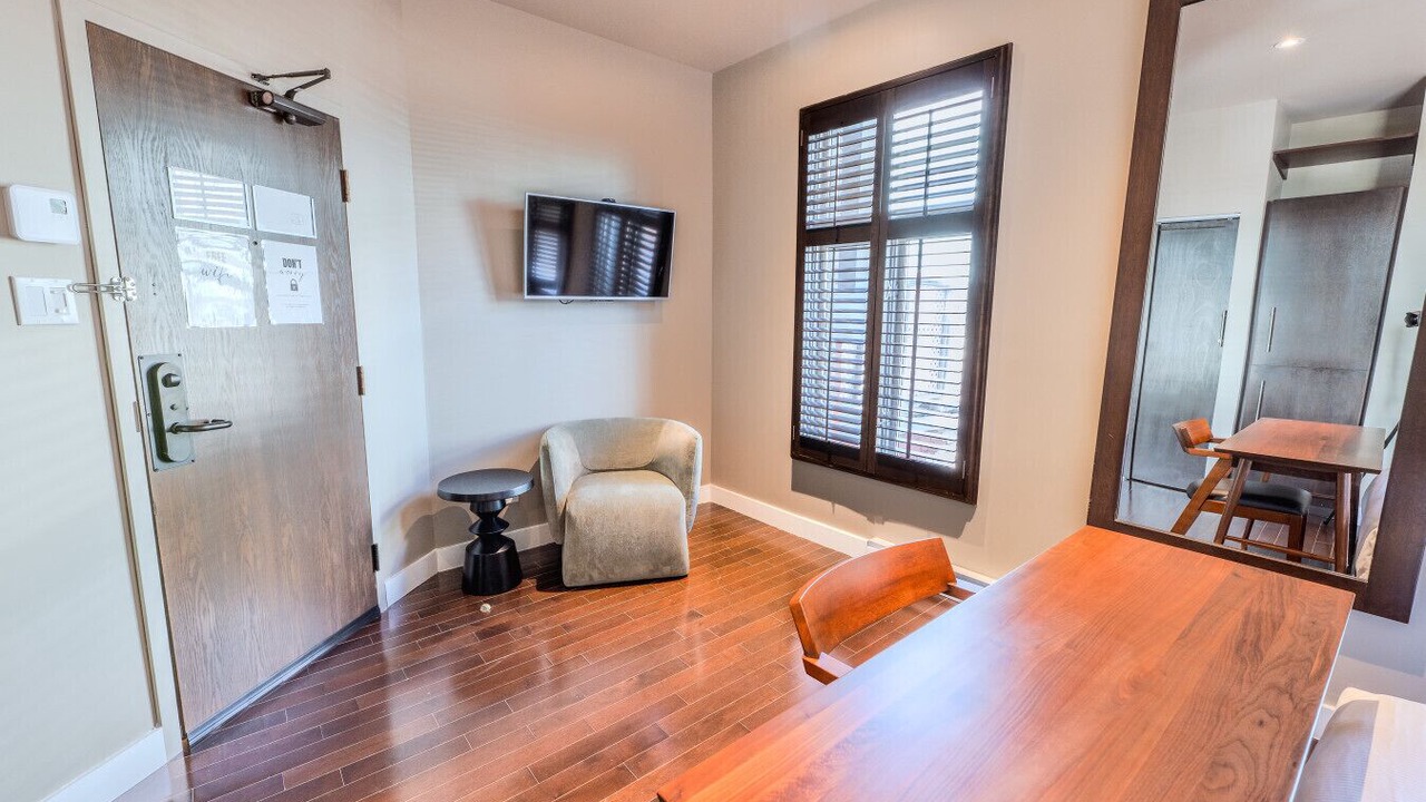 Photo of Livingroom in Latin Quarter