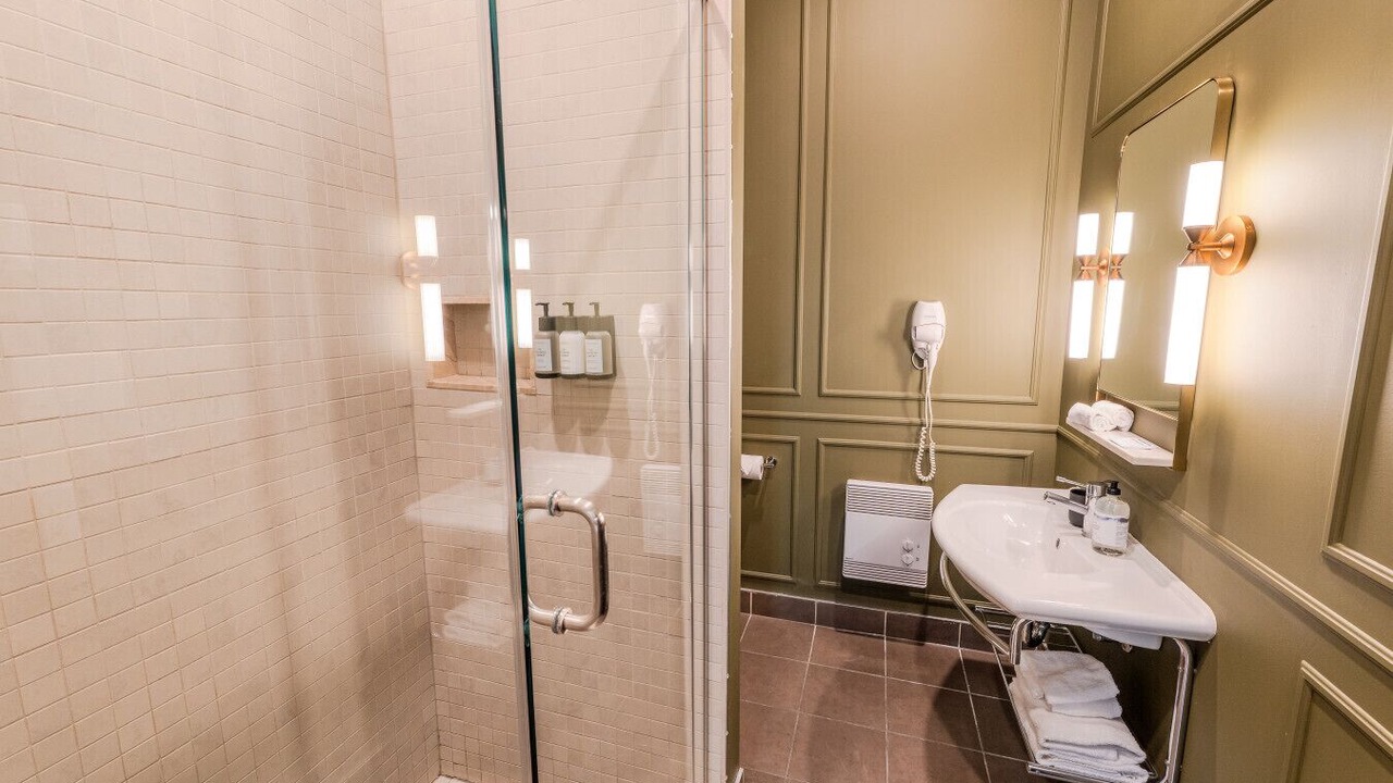 Photo of Bathroom in Latin Quarter