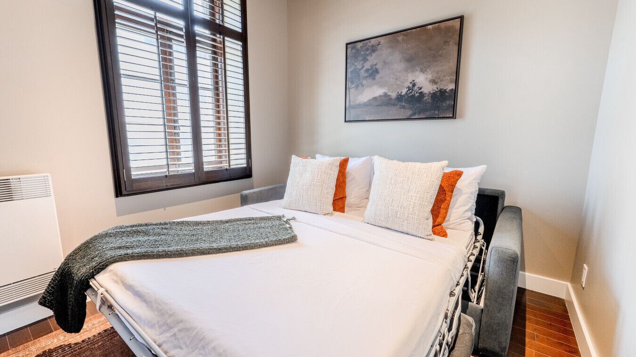 Photo of Bedroom in Latin Quarter