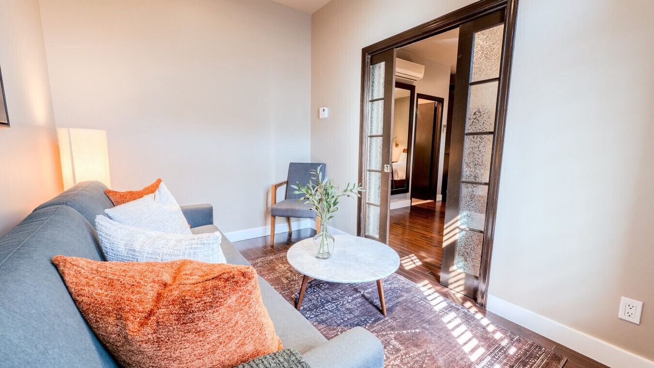 Photo of Livingroom in Latin Quarter