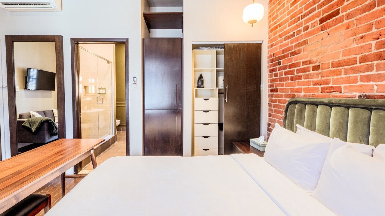 Photo of Bedroom in Latin Quarter