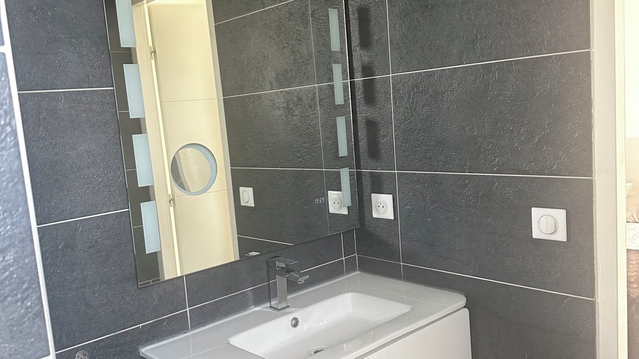 Photo of Bathroom in Saint-Lys