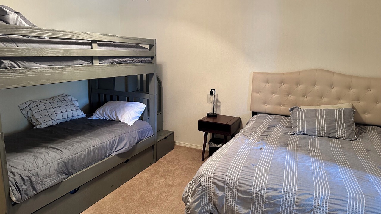 Photo of Bedroom in Cloudcroft