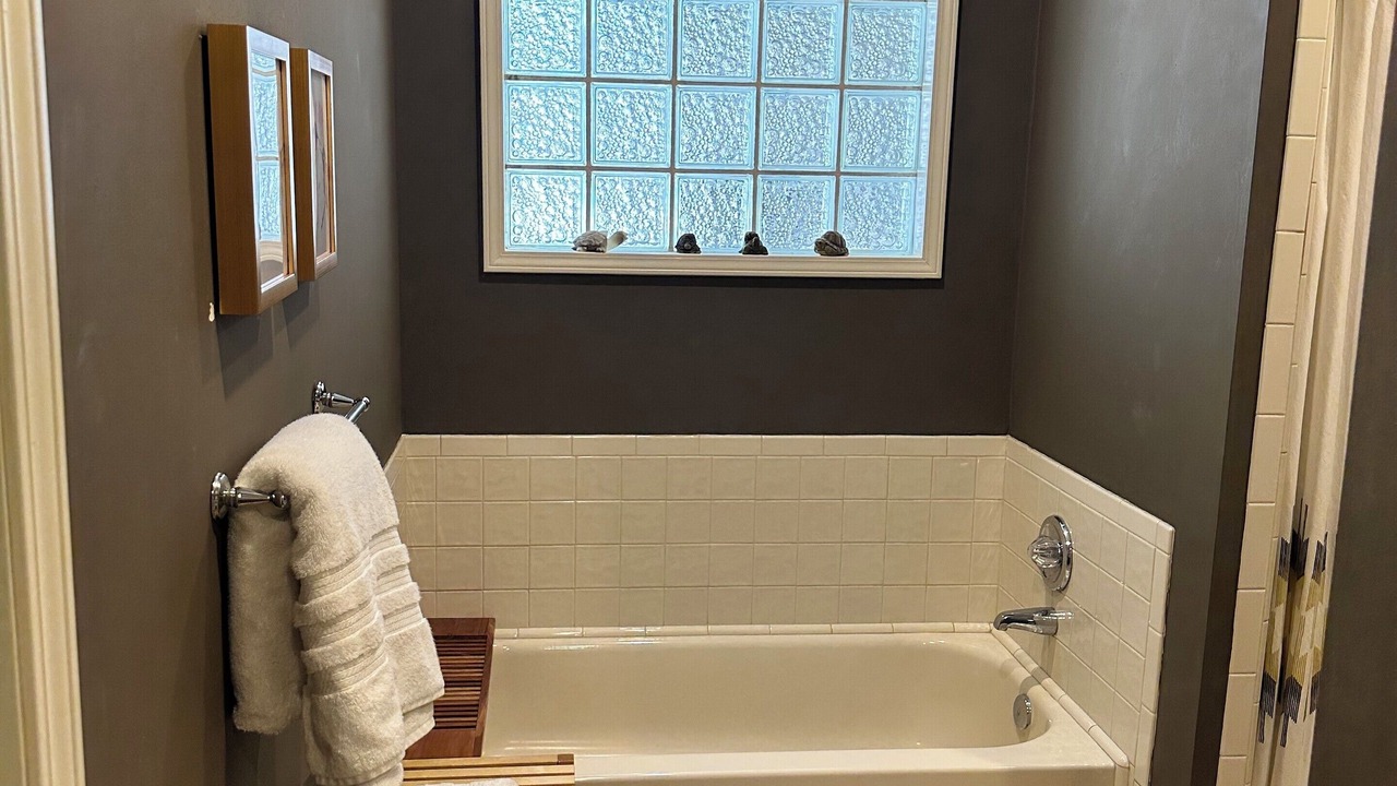 Photo of Bathroom in Cloudcroft