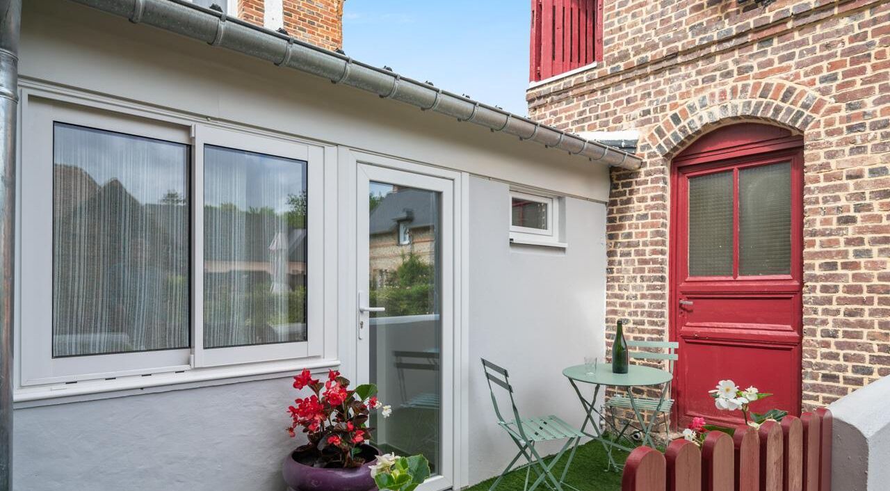 Photo of Outdoor in Saint-Saens